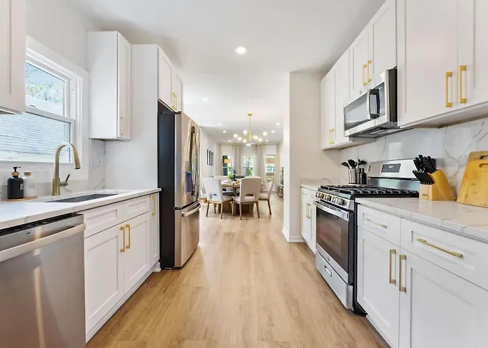 New 10-min To Downtown * Oak Park