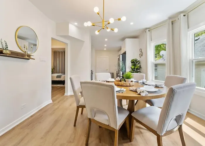 New 10-min To Downtown * Oak Park