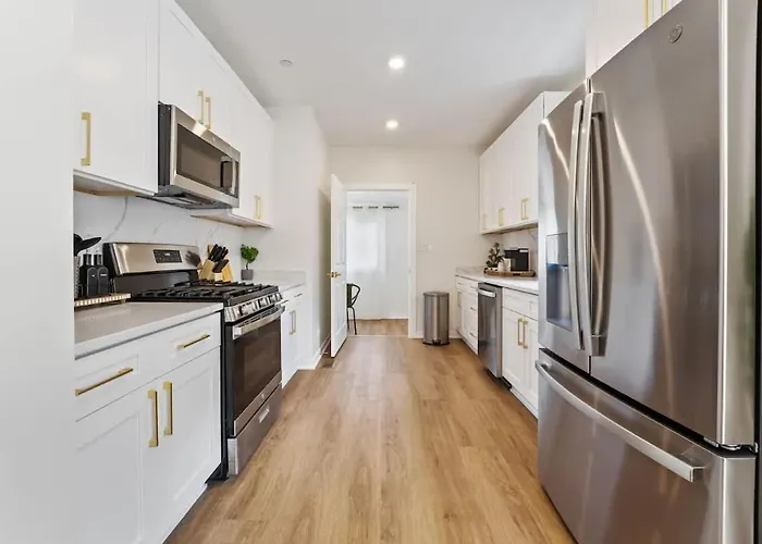 New 10-min To Downtown Oak Park